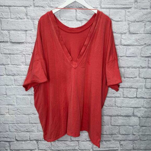 FP Movement Short Sleeve Oversized Top Shirt Coral Red V-Back Pockets Size L - Picture 3 of 7